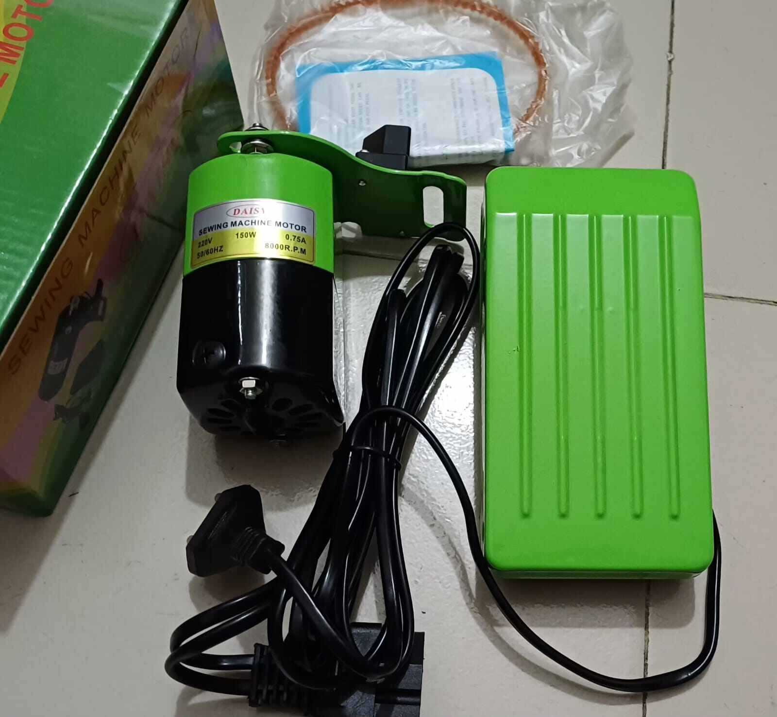Daisy Sewing Machine Motor 8000RPM 220V 150W Sewing Motor with Foot Pedal Controller