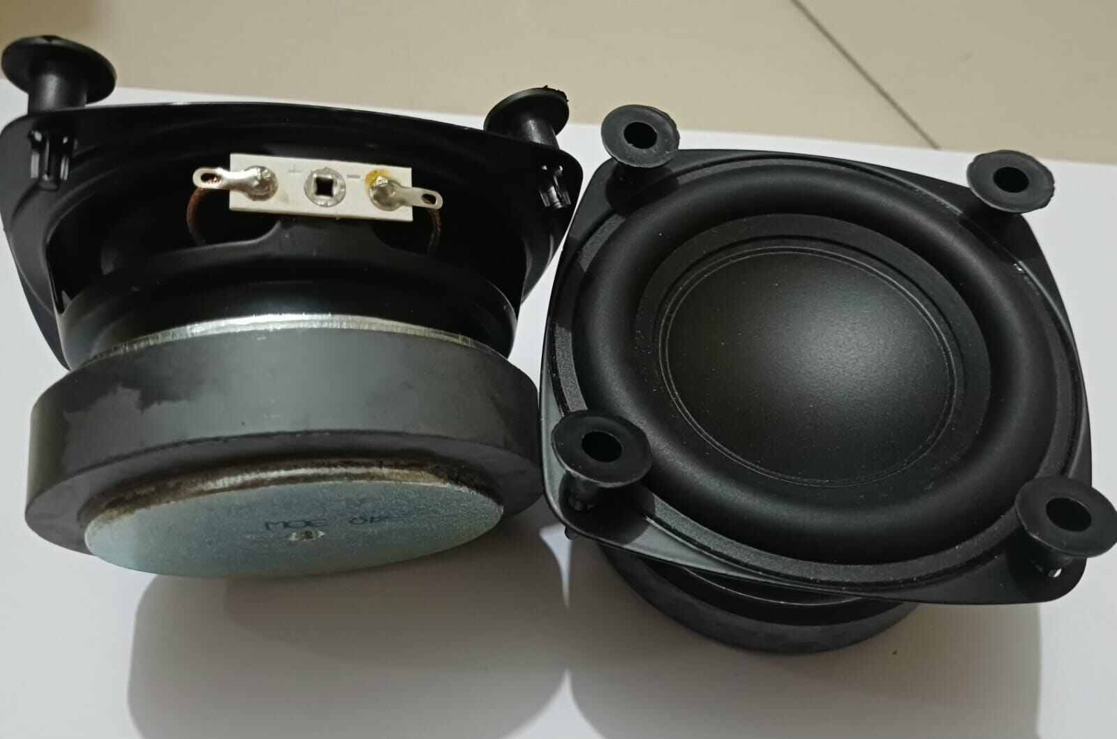 30W 4 Ohm 3.5 Inch Full Range Speaker Premium Bass Audio Loudspeaker