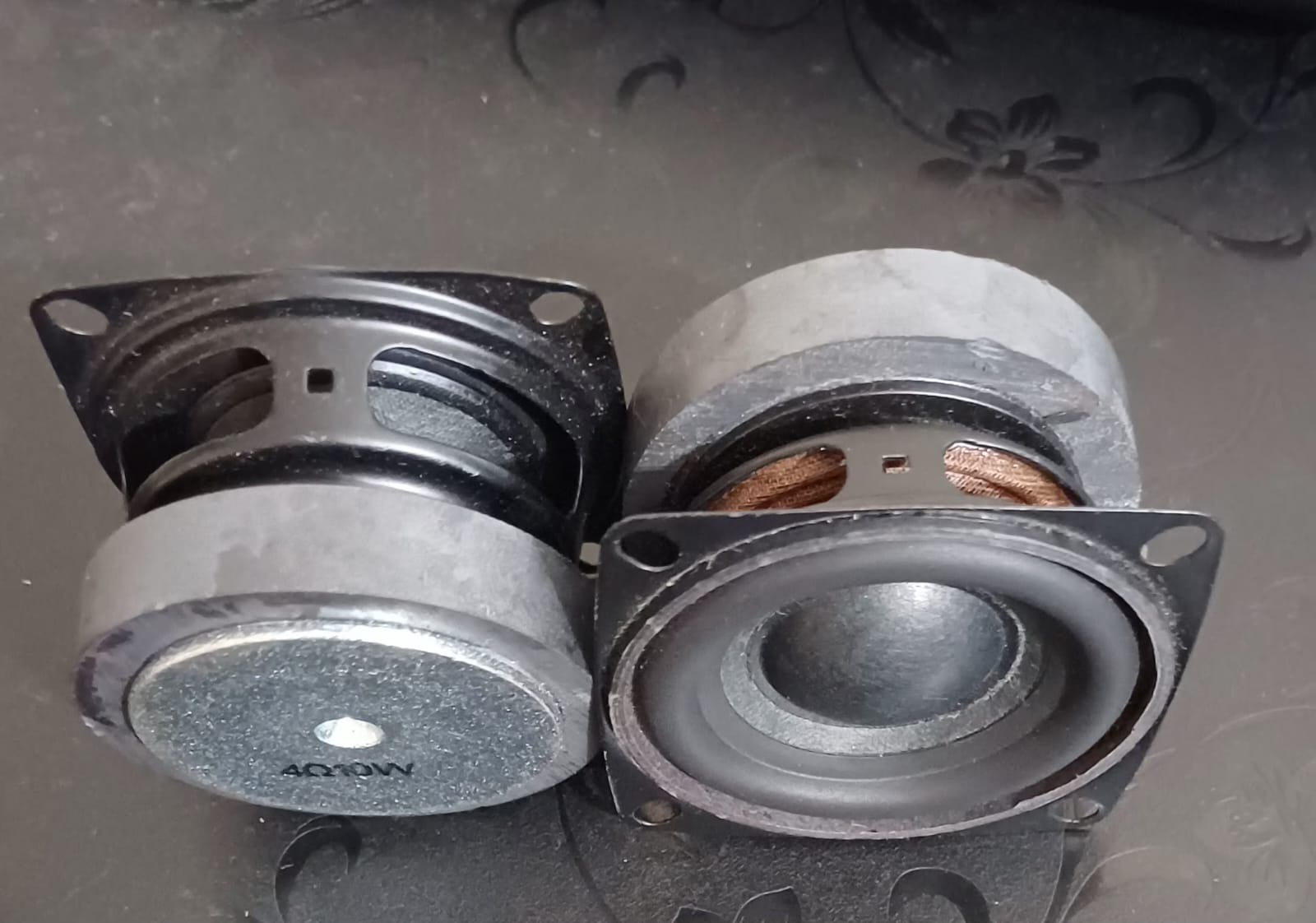 2 inch 4 ohm 10W Full Range Speaker mini boom box add image up side